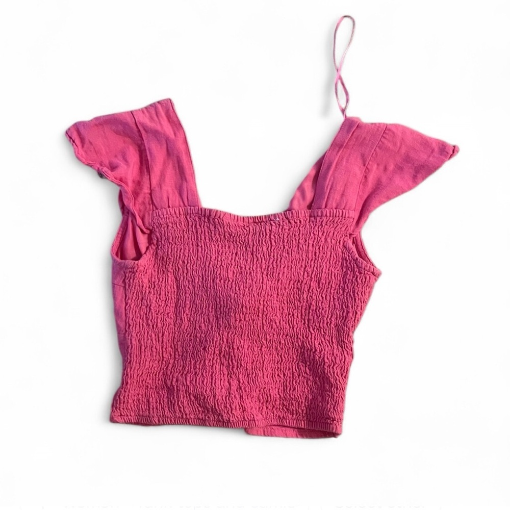 Twist-Front Pink Crop Top with Cap Sleeves - Picture 2 of 3